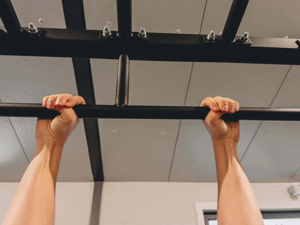 hook grip dead hang